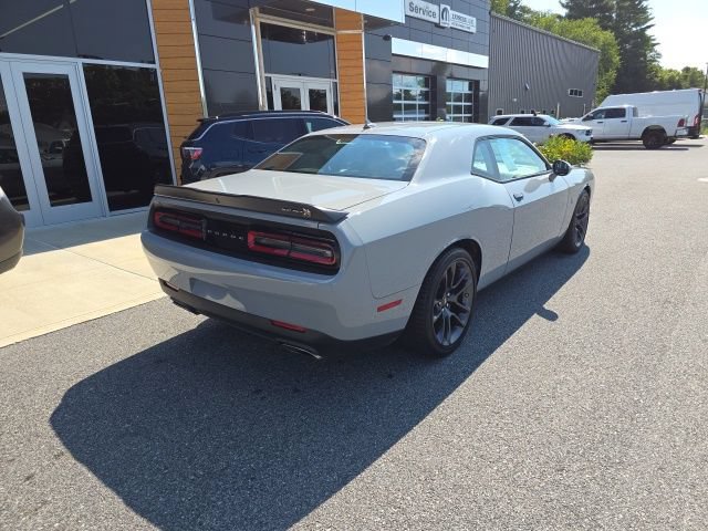 Certified 2021 Dodge Challenger R/T Scat Pack w/ Shaker Package RWD image 6