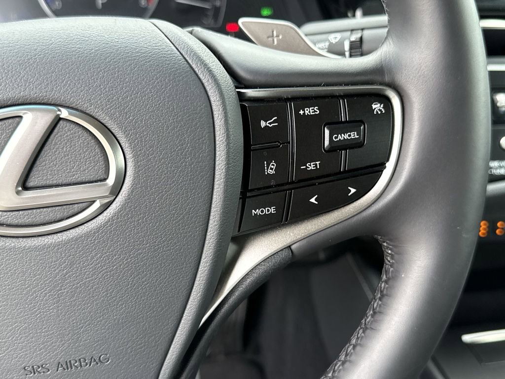 Used 2025 Lexus ES 350 w/ Premium Package FWD image 27