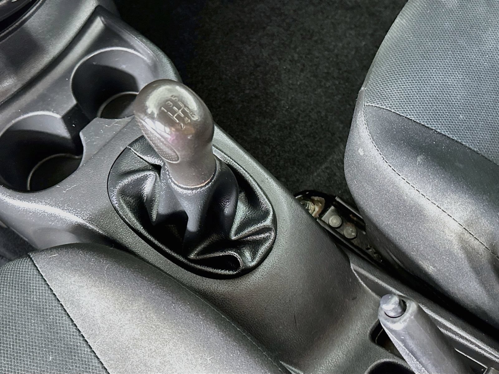 Used 2014 Nissan Versa Note S FWD image 15