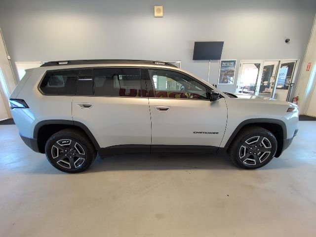 New 2026 Jeep Cherokee Laredo AWD/4WD image 6