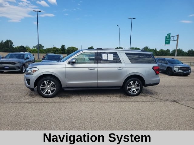 Used 2024 Ford Expedition Max Limited AWD/4WD image 3