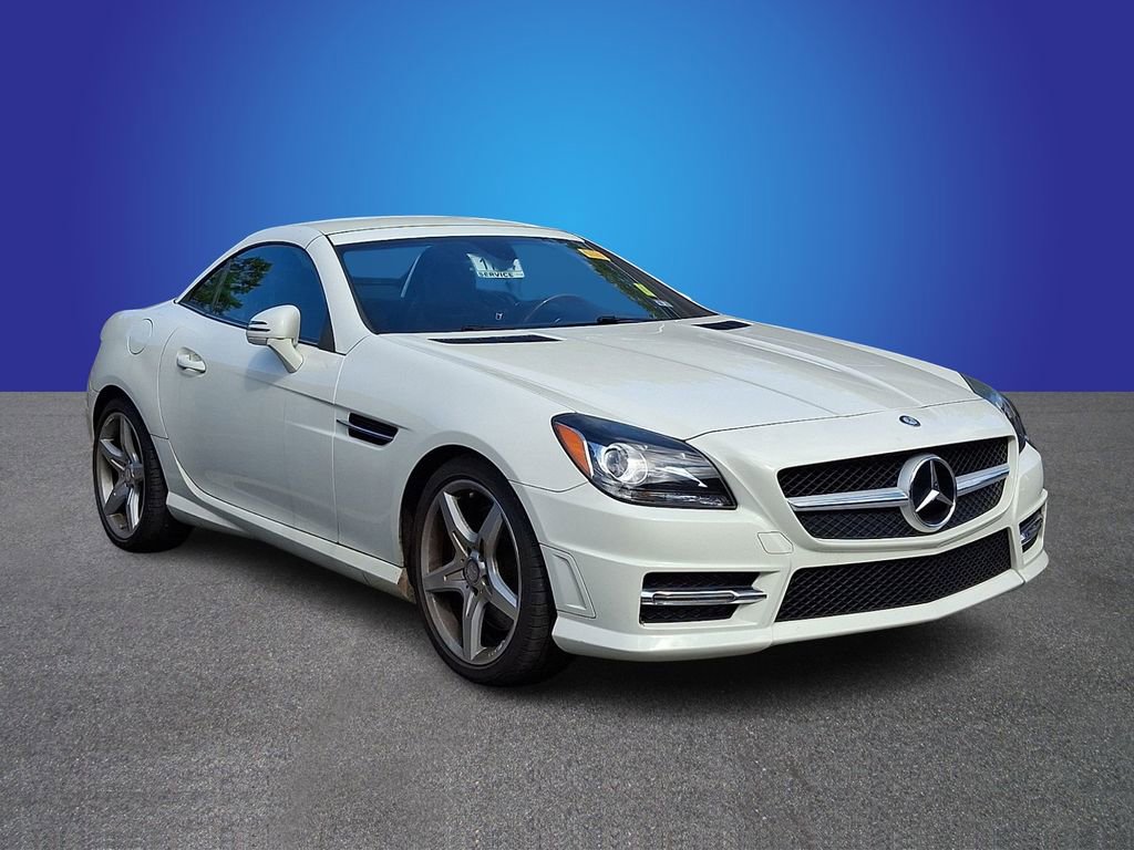 Used 2013 Mercedes-Benz SLK 350 image 3