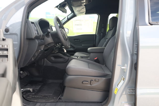 New 2026 Nissan Frontier SV w/ All-Weather Content Package AWD/4WD image 11