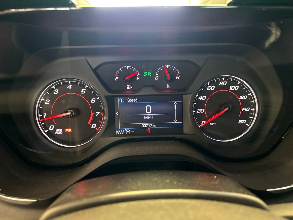 Used 2019 Chevrolet Camaro LT RWD image 4