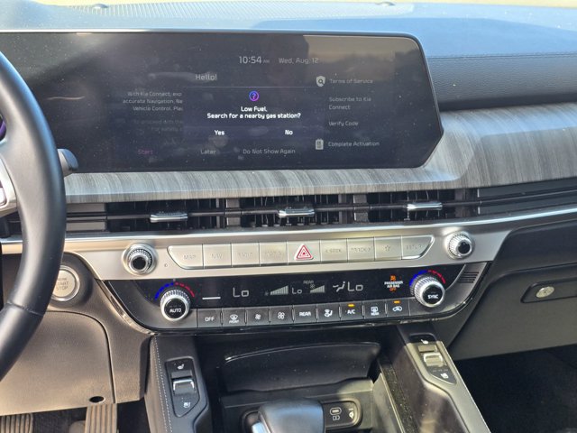 Used 2024 Kia Telluride EX w/ EX Captain's Chair Package FWD image 21