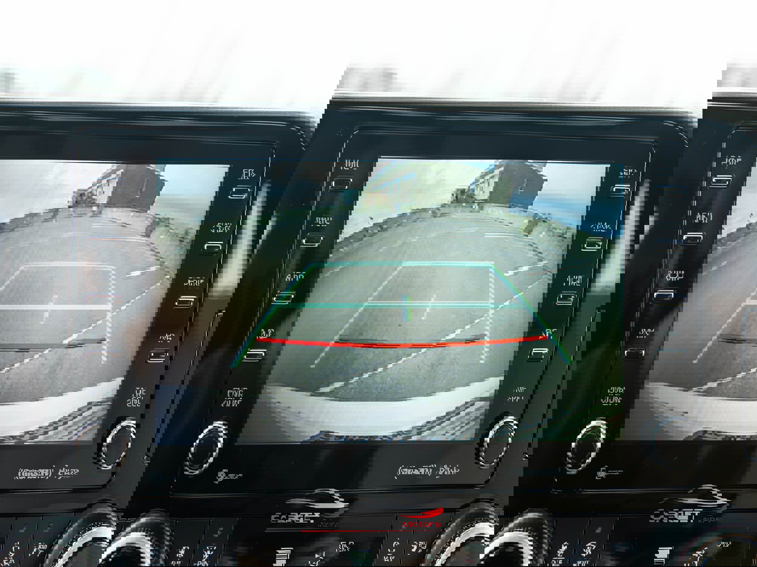 Used 2021 Toyota Highlander XLE image 33