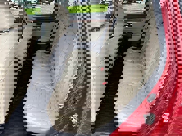 Used 2019 Honda CR-V Touring image 10