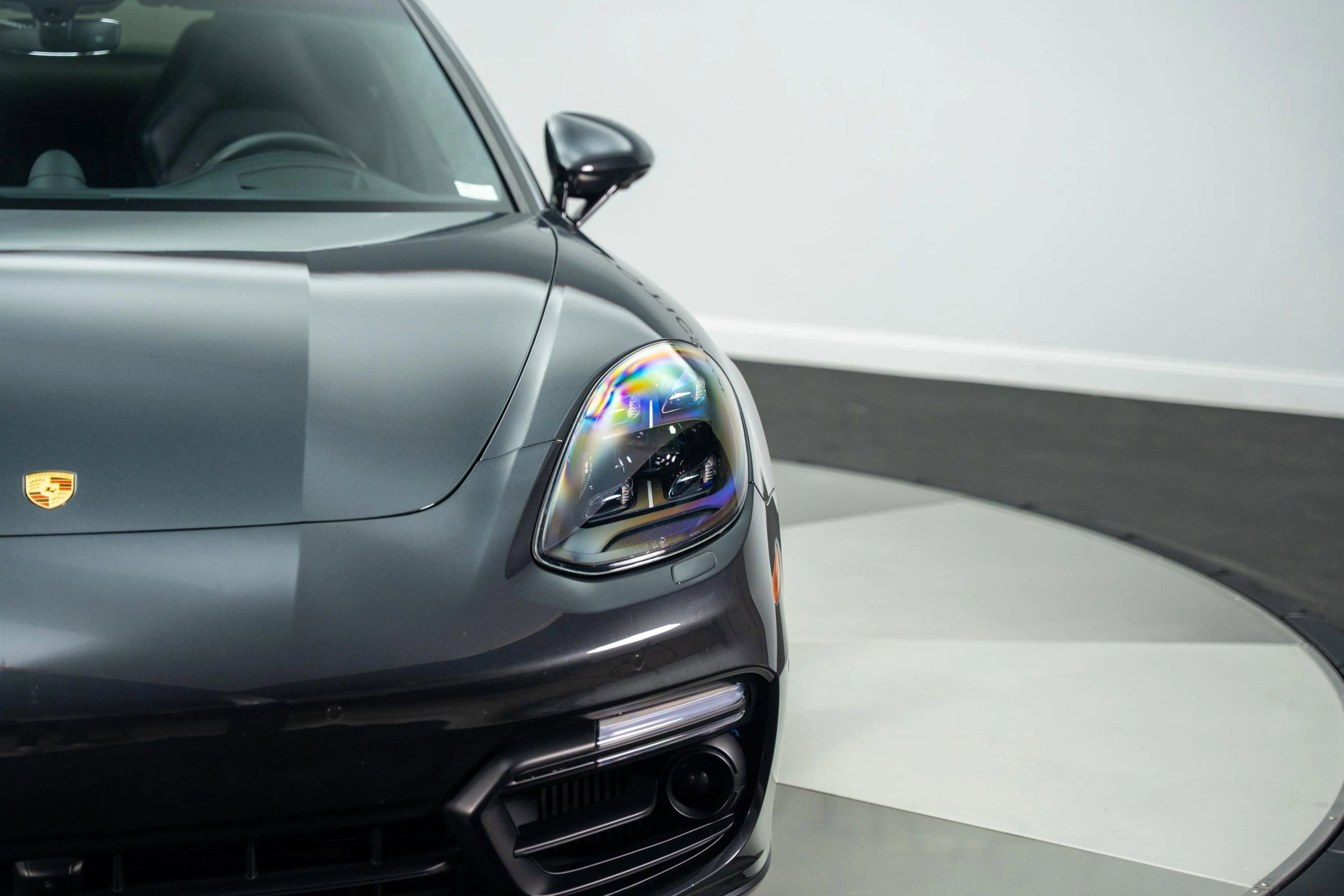 Used 2019 Porsche Panamera GTS image 15