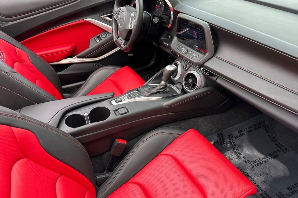 Used 2022 Chevrolet Camaro SS image 18