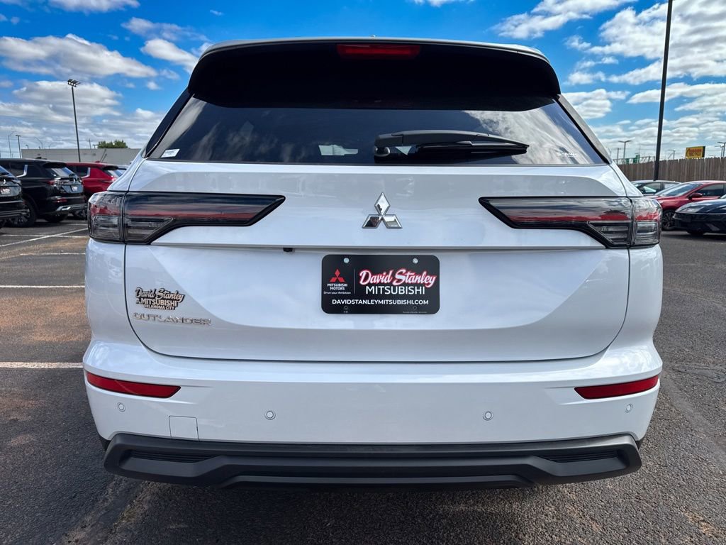New 2026 Mitsubishi Outlander ES AWD/4WD image 5
