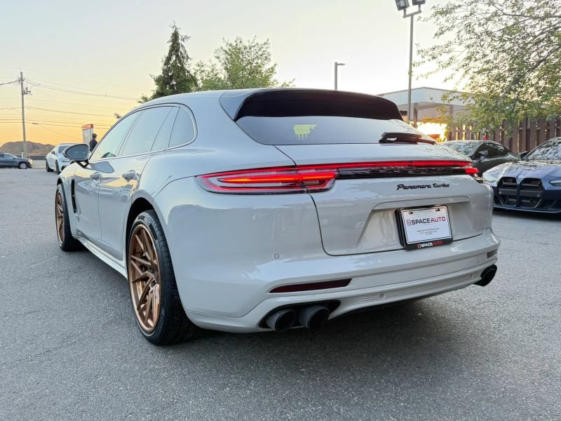 Used 2018 Porsche Panamera Turbo Sport Turismo w/ Sport Package AWD/4WD image 7