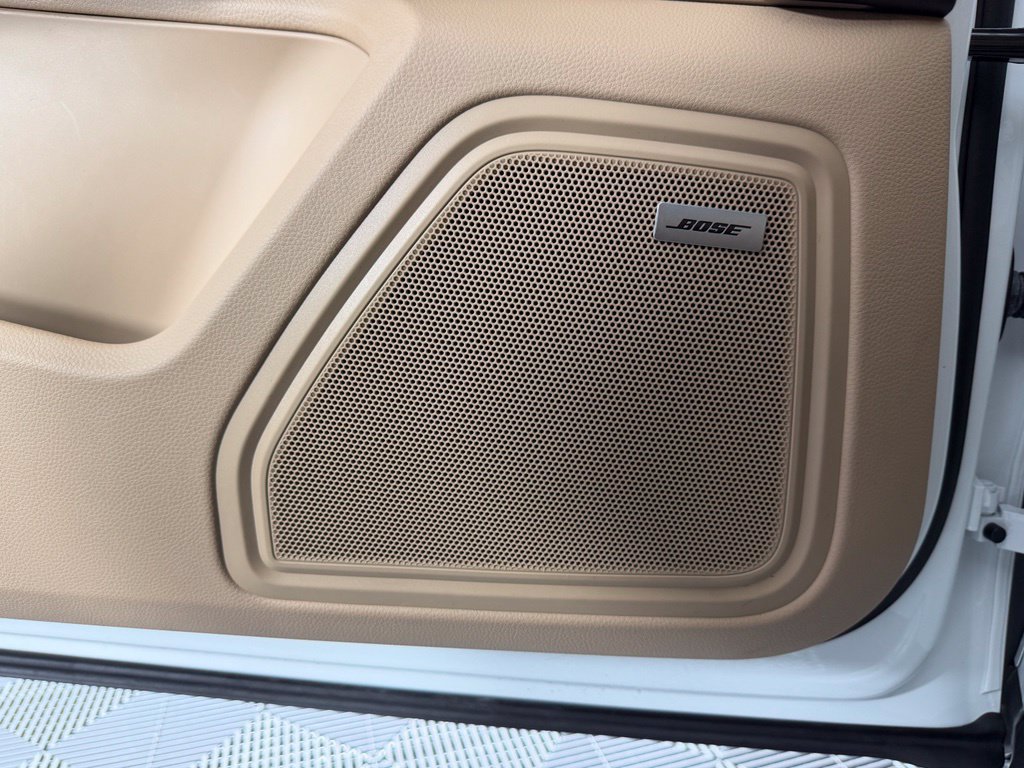 Certified 2024 Porsche Macan S AWD/4WD image 21