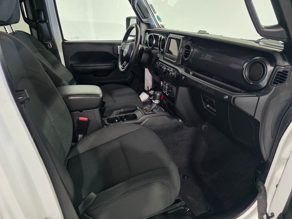 Used 2021 Jeep Wrangler Unlimited Sport image 20