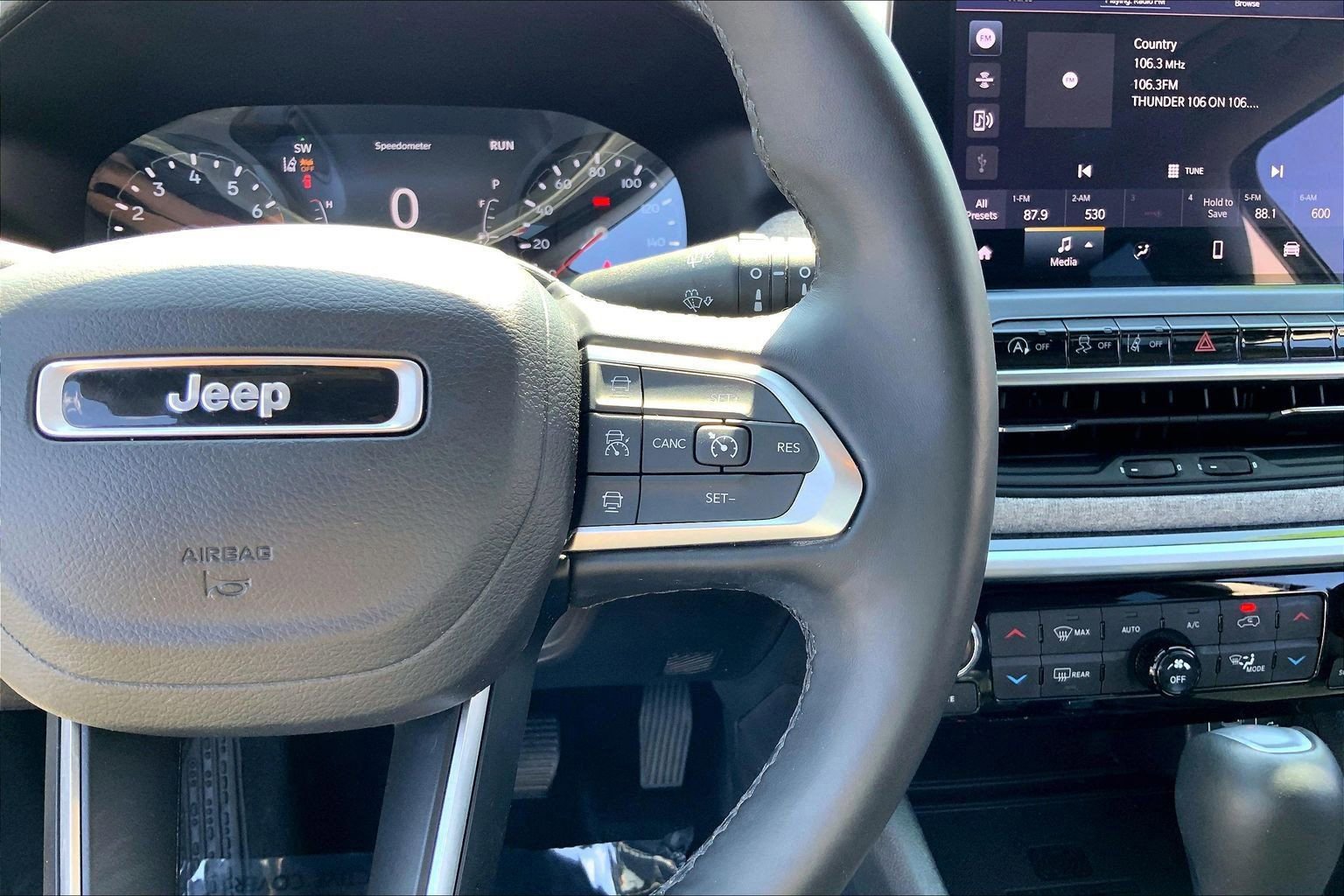 Certified 2022 Jeep Compass Latitude w/ Sun and Sound Group image 24