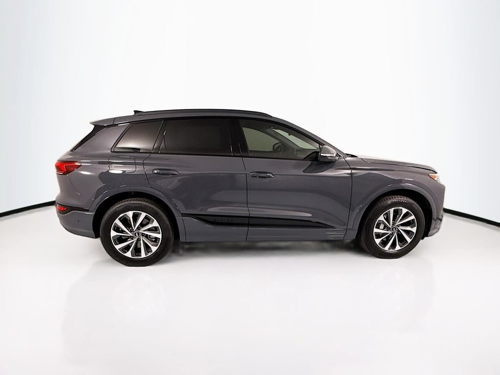Used 2025 Audi Q6 e-tron Premium Plus AWD/4WD image 6