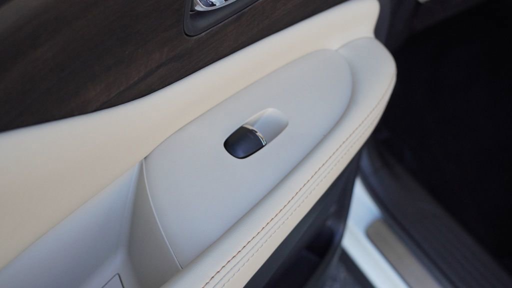 Used 2024 Nissan Murano Platinum w/ Cargo Package image 19