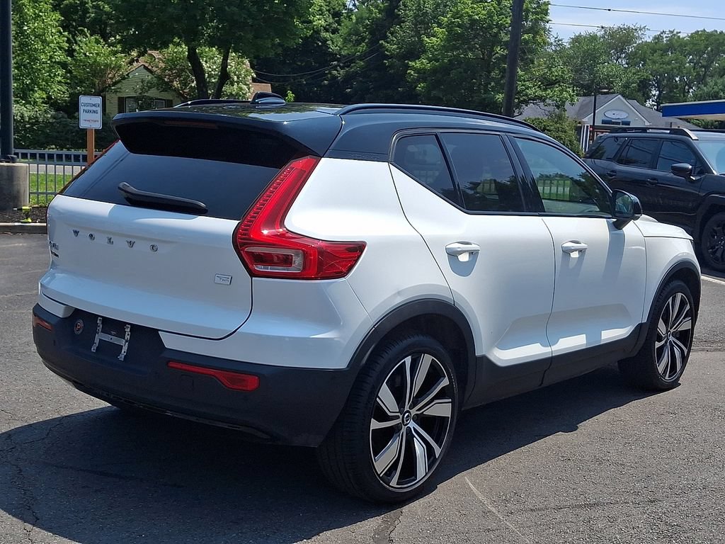 Used 2022 Volvo XC40 P8 Recharge Ultimate AWD/4WD image 6