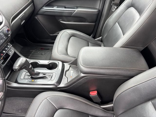 Used 2021 GMC Canyon AT4 w/ Driver Alert Package AWD/4WD image 16
