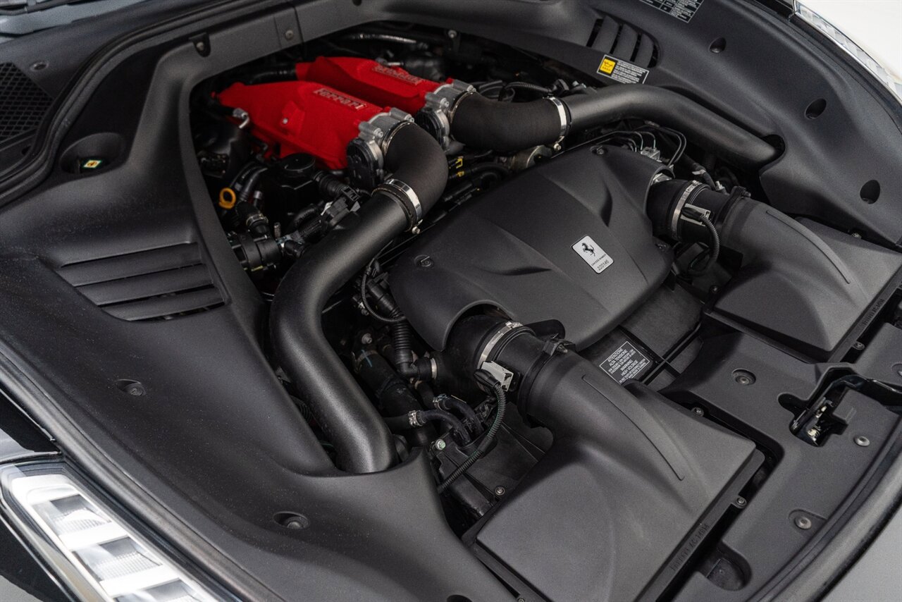 Used 2017 Ferrari California T RWD image 77