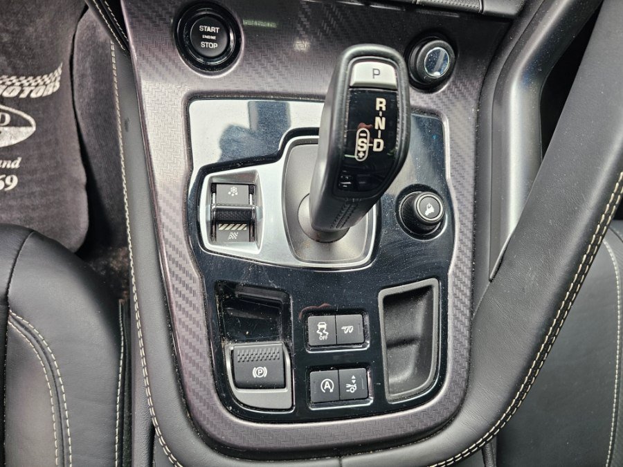 Used 2016 Jaguar F-TYPE R AWD/4WD image 13