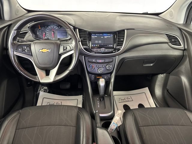 Used 2019 Chevrolet Trax LT w/ LT Convenience Package FWD image 14