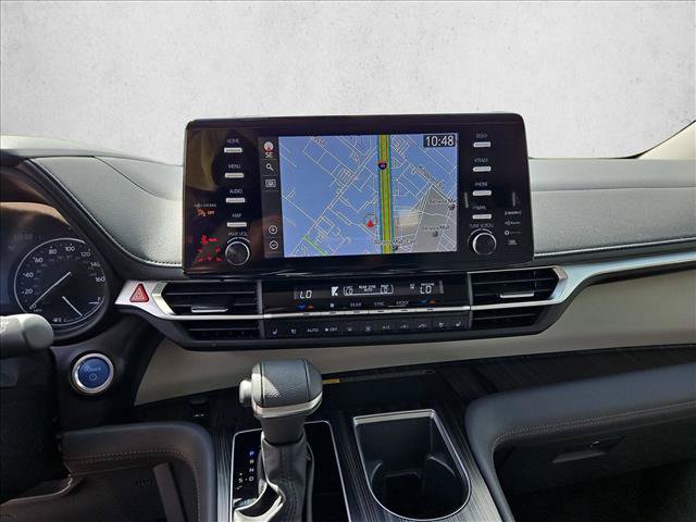 Used 2023 Toyota Sienna Limited AWD/4WD image 15