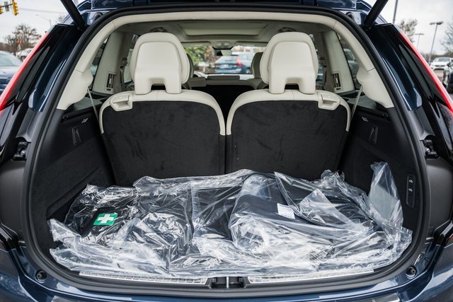 New 2026 Volvo XC90 B6 Ultra w/ Lounge Package image 10