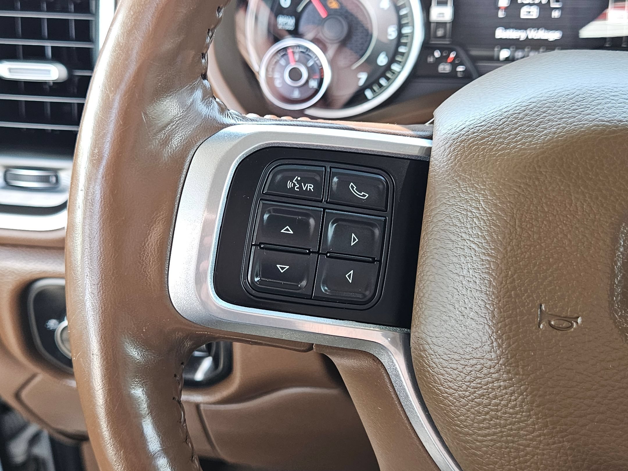 Used 2019 RAM 2500 Laramie AWD/4WD image 21