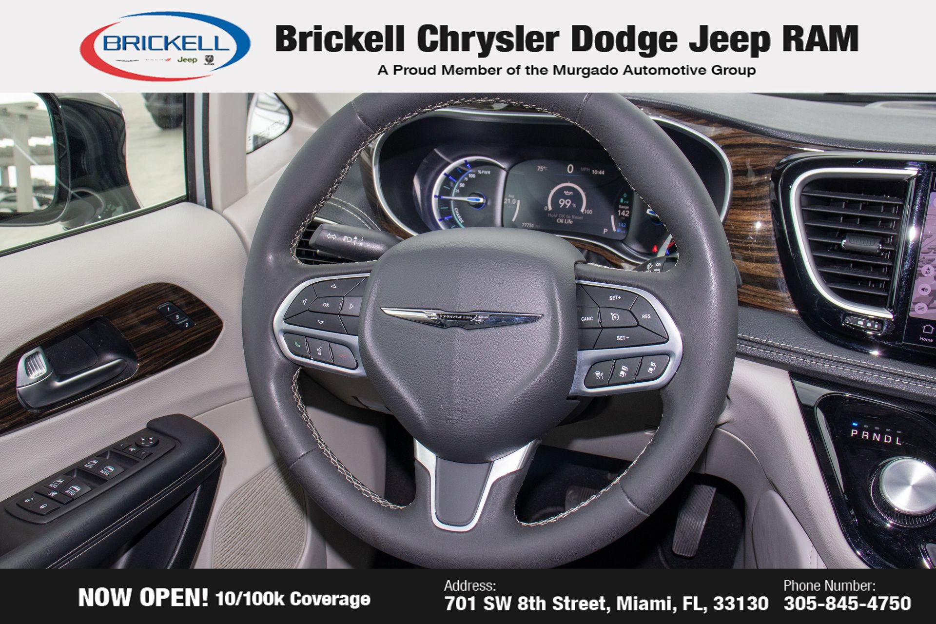 Used 2023 Chrysler Pacifica Limited image 21