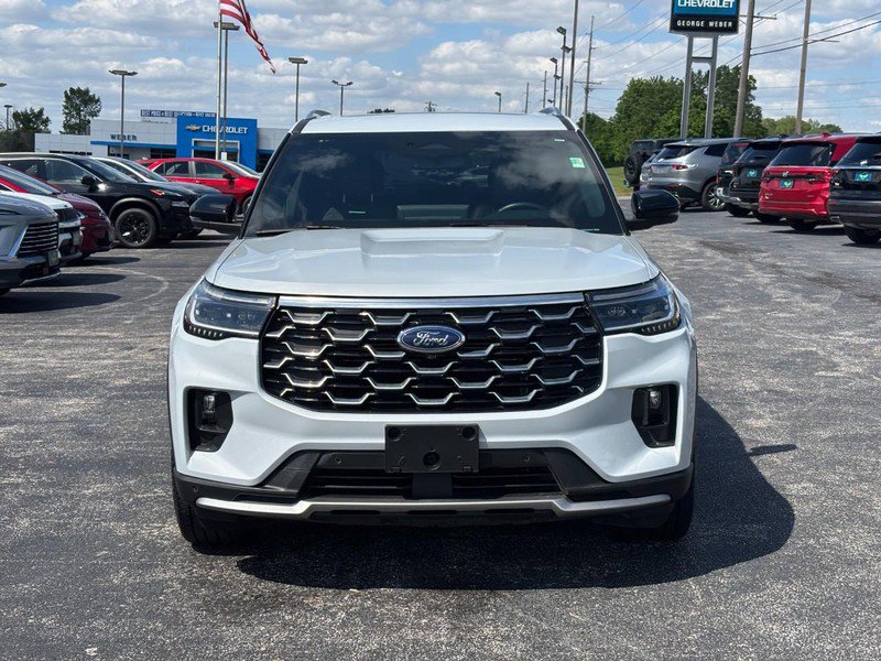 Used 2025 Ford Explorer Platinum w/ LUX Leather Package AWD/4WD image 8