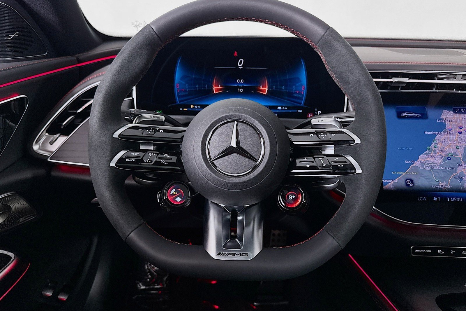 New 2026 Mercedes-Benz E 53 AMG e 4MATIC Sedan image 17