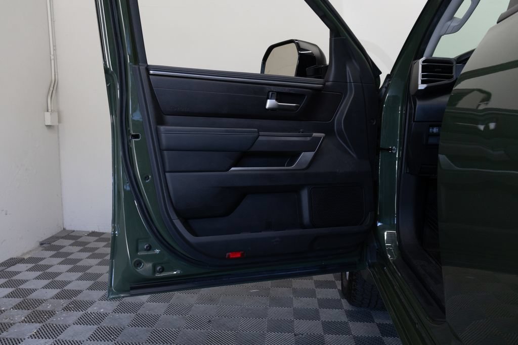 Used 2022 Toyota Tundra SR5 w/ Convenience Package RWD image 15