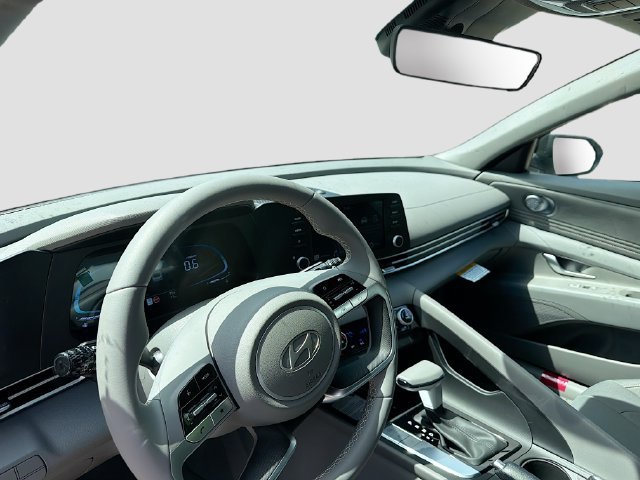 New 2026 Hyundai Elantra Sport FWD image 9