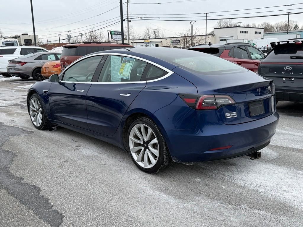 Used 2019 Tesla Model 3 Standard Range Plus image 9
