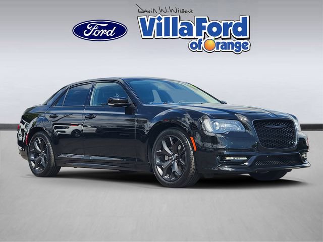 Used 2022 Chrysler 300 Touring L w/ Popular Equipment Group