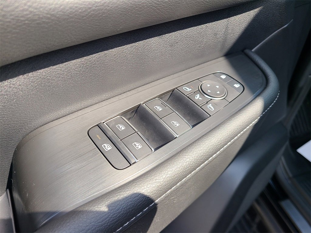 New 2025 Nissan Armada Platinum Reserve image 12