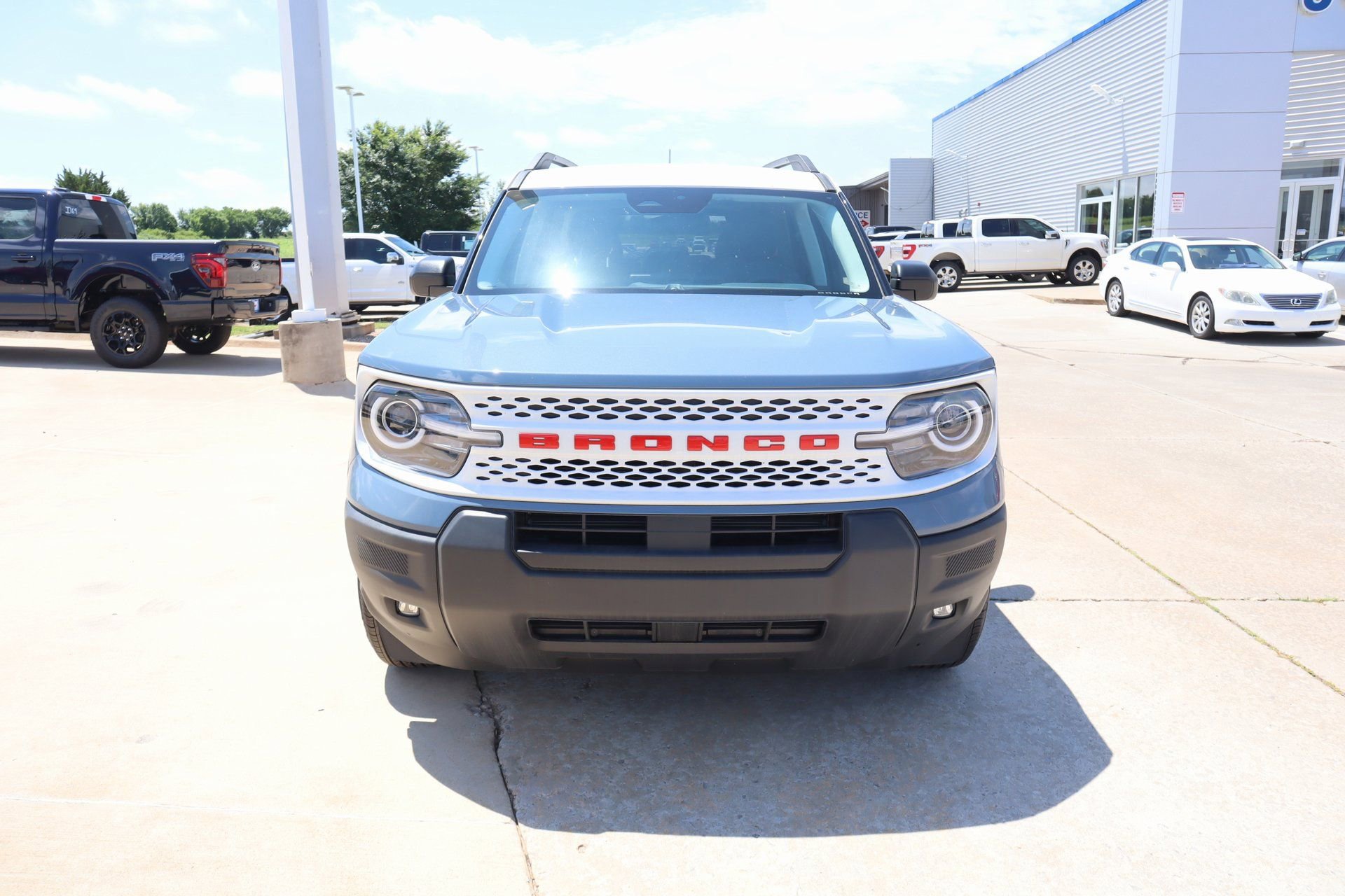 New 2025 Ford Bronco Sport Heritage w/ Convenience Package image 9