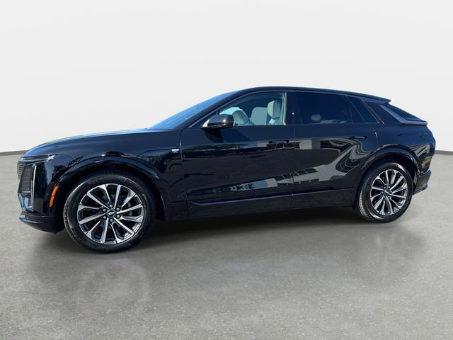 Certified 2024 Cadillac Lyriq Sport w/ LPO, Floor Liner Package AWD/4WD image 2