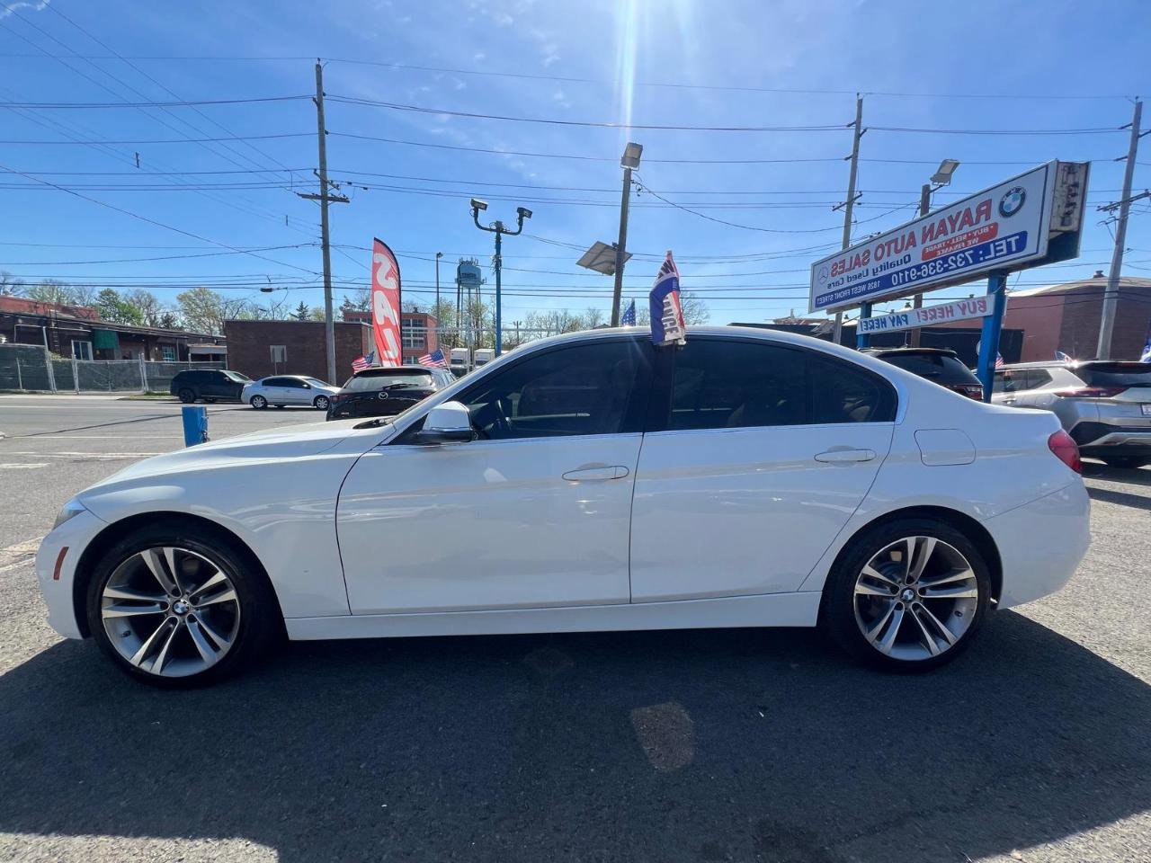 Used 2017 BMW 330i Sedan image 5