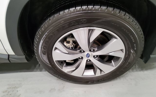 Used 2024 Subaru Ascent Premium w/ Convenience Package image 37