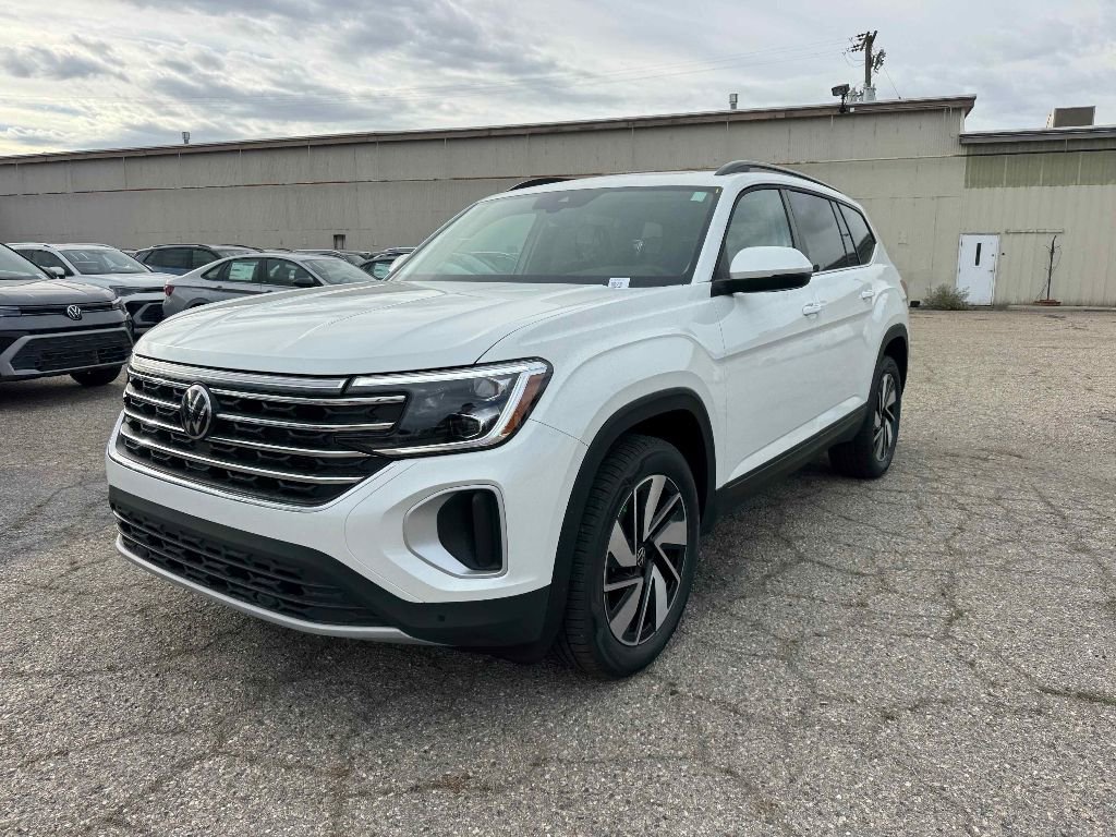 New 2026 Volkswagen Atlas SE image 3