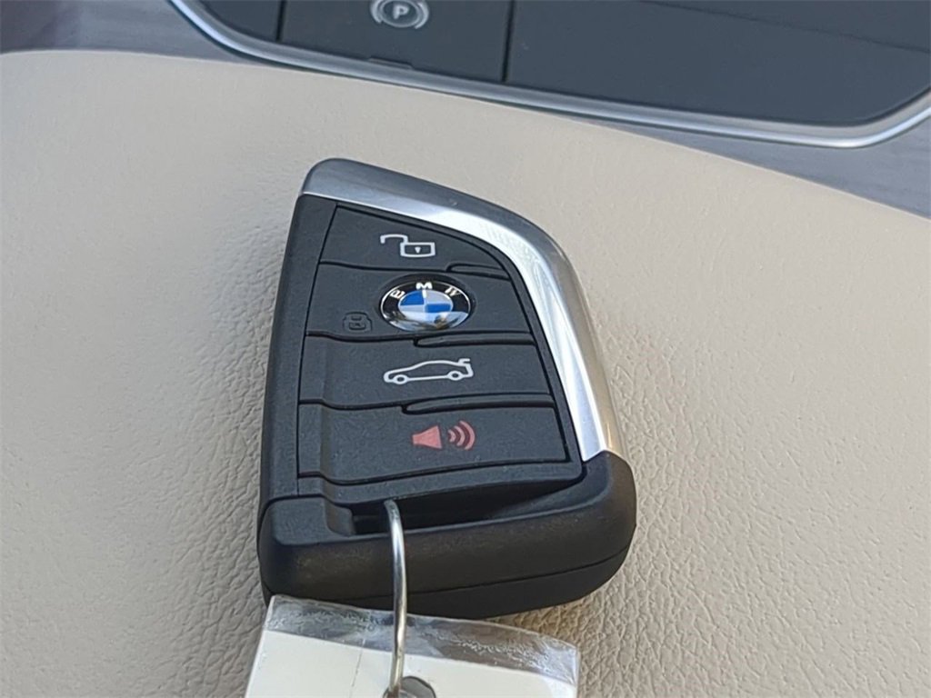 New 2026 BMW 330i 330i w/ Premium Package image 28