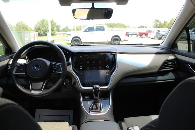 Used 2020 Subaru Outback Premium AWD/4WD image 12