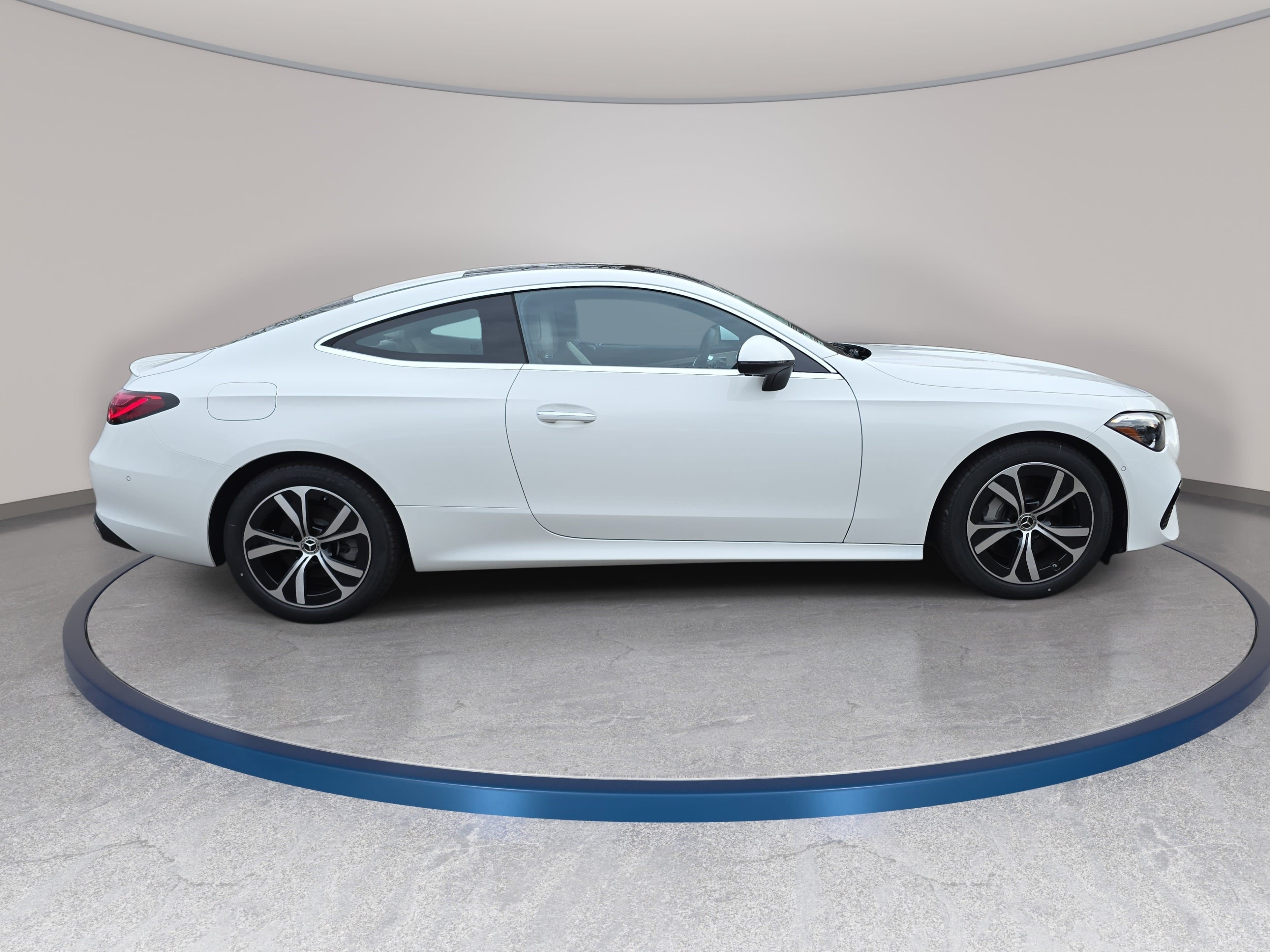New 2026 Mercedes-Benz CLE 300 4MATIC Coupe image 4