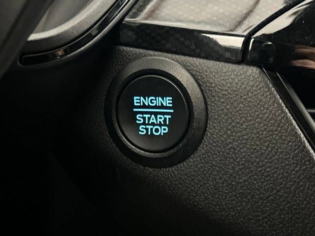 Used 2025 Ford Escape ST-Line Select AWD/4WD image 29