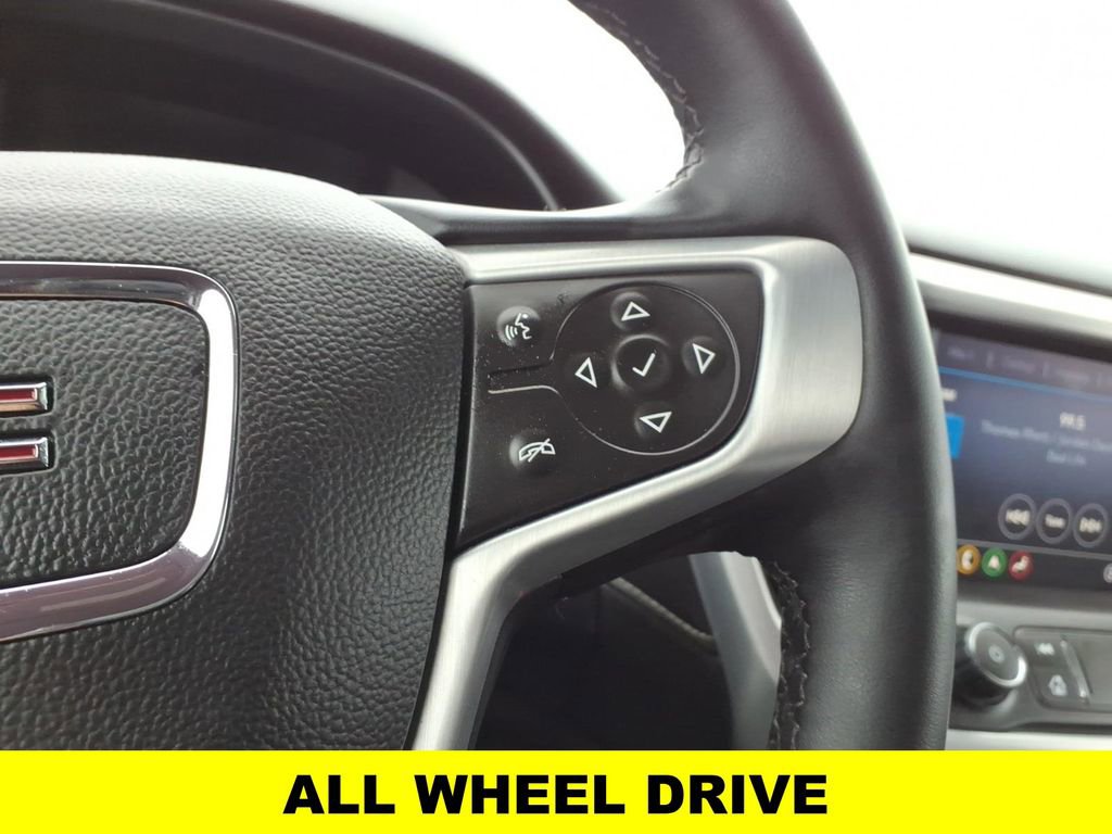 Used 2023 GMC Acadia SLT w/ Technology Package image 17