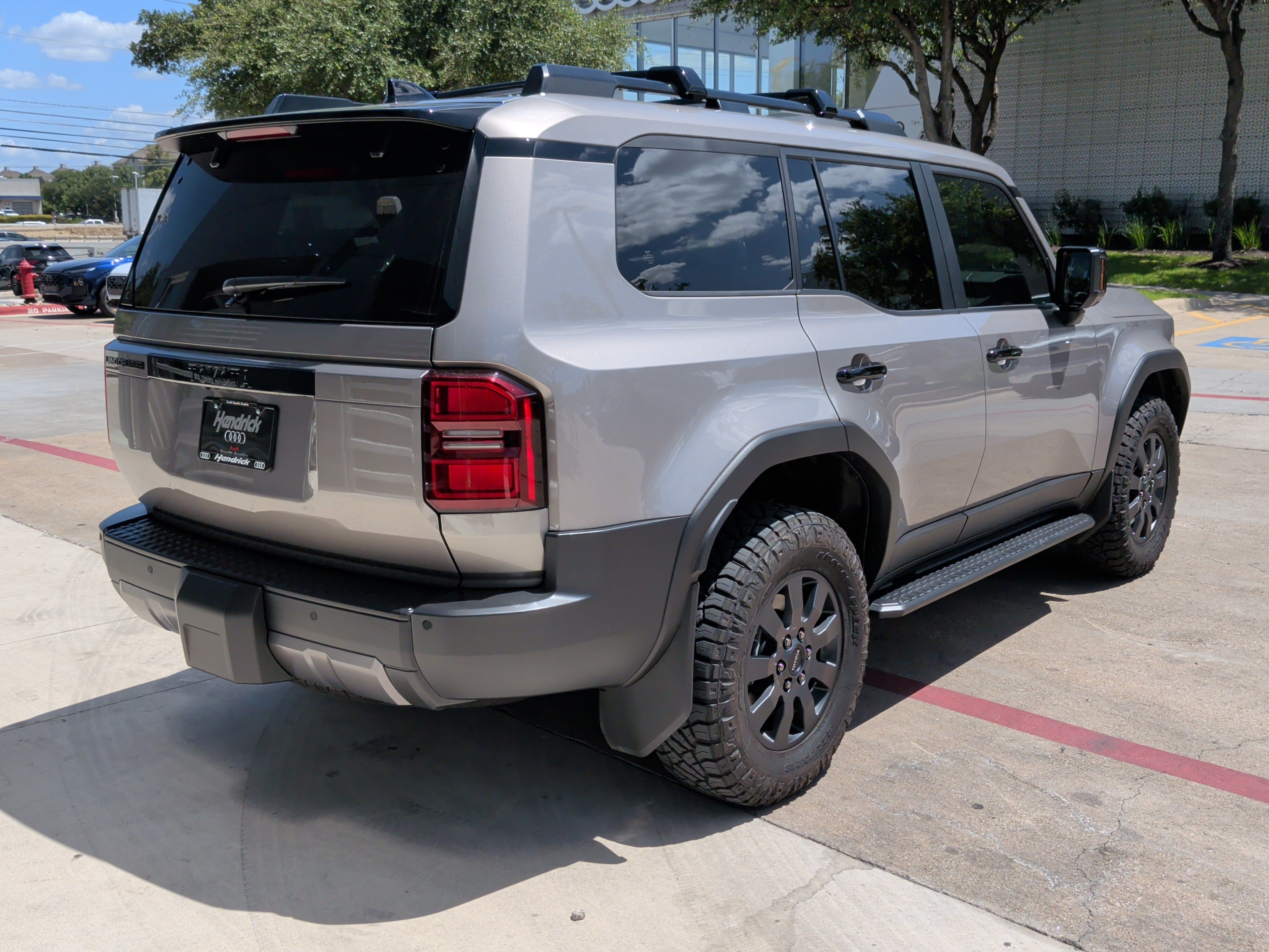 Used 2026 Toyota Land Cruiser w/ Premium Package AWD/4WD image 10
