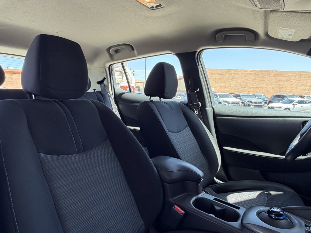 Used 2024 Nissan Leaf S FWD image 39
