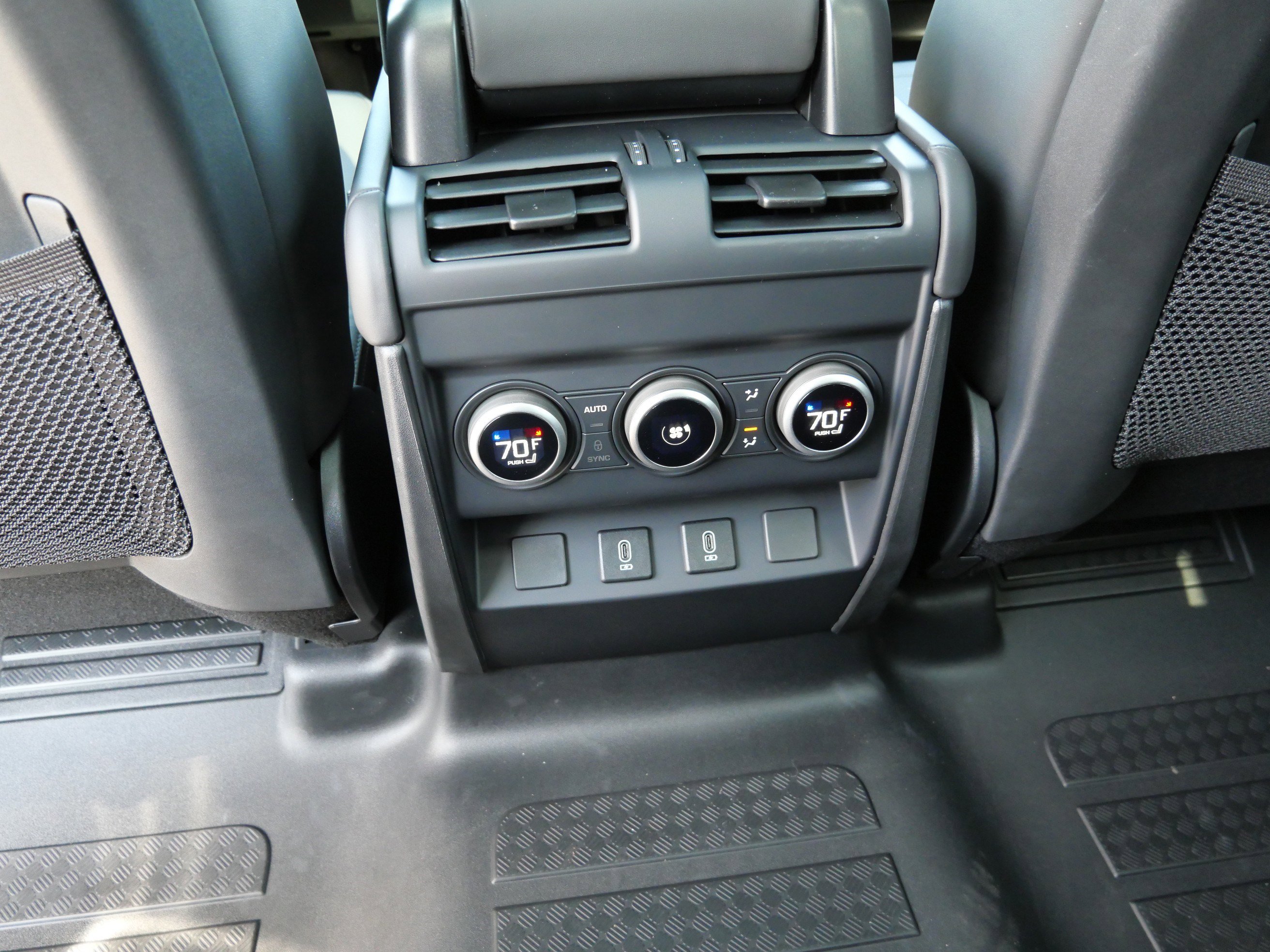 New 2026 Land Rover Defender 110 S AWD/4WD image 8