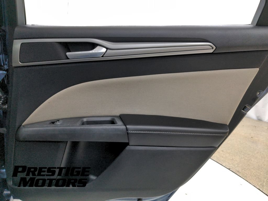 Used 2019 Ford Fusion S FWD image 27